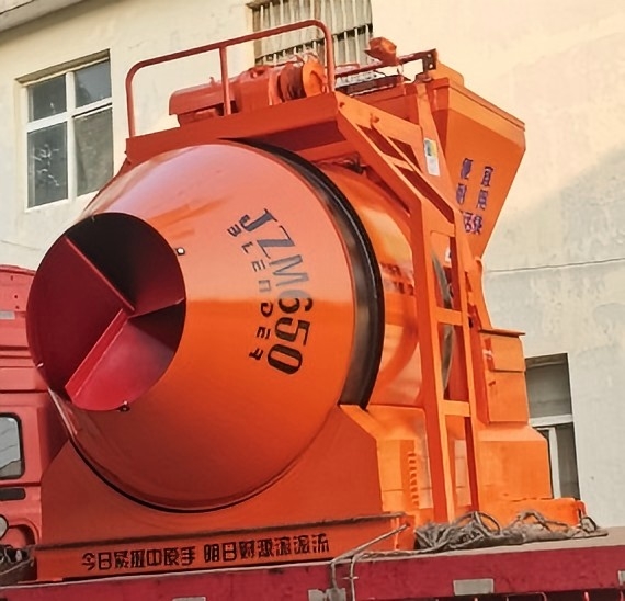 JZM650攪拌機發(fā)往湖南